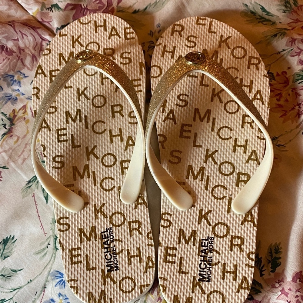 Michael Kors Gold and Cream Flip Flops - Picture 5 of 6